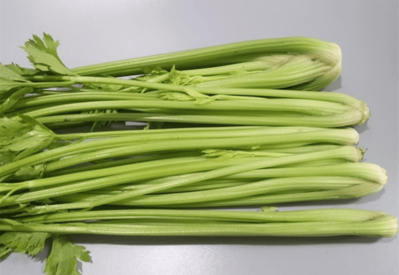 芹菜不能跟什麼一起吃 (1) (1)