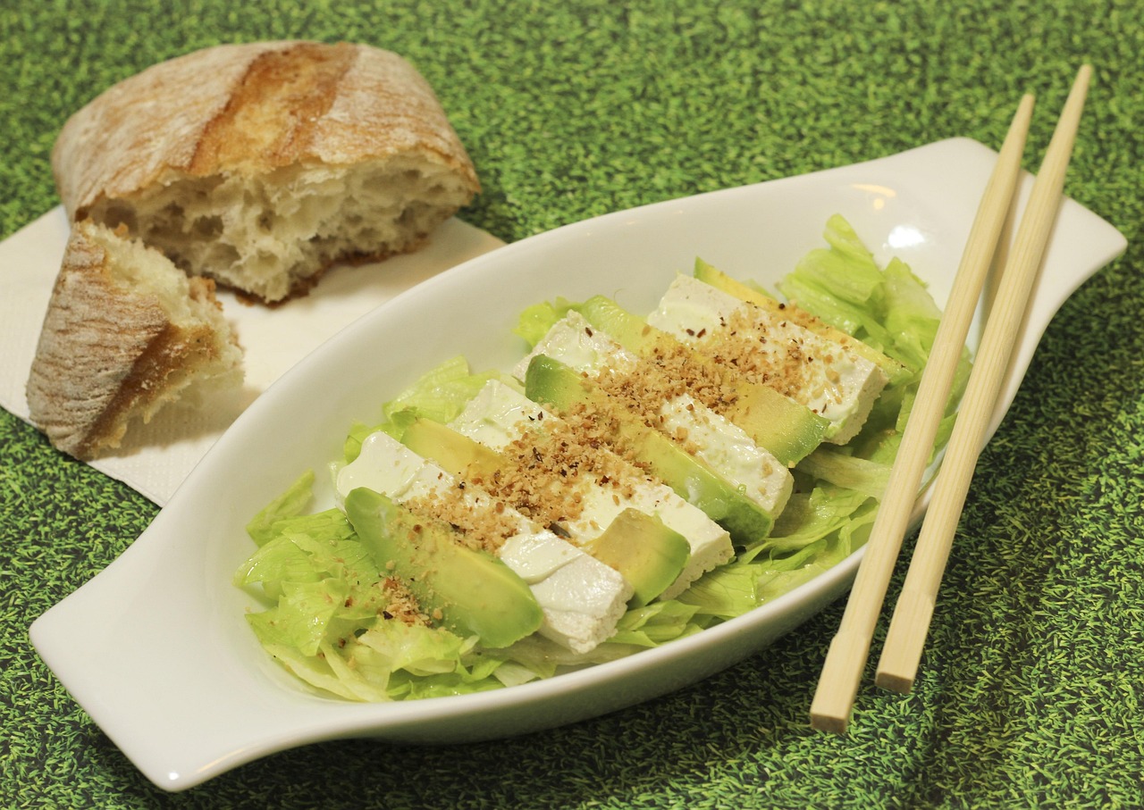 Avocado Salad 728612 1280 (1)