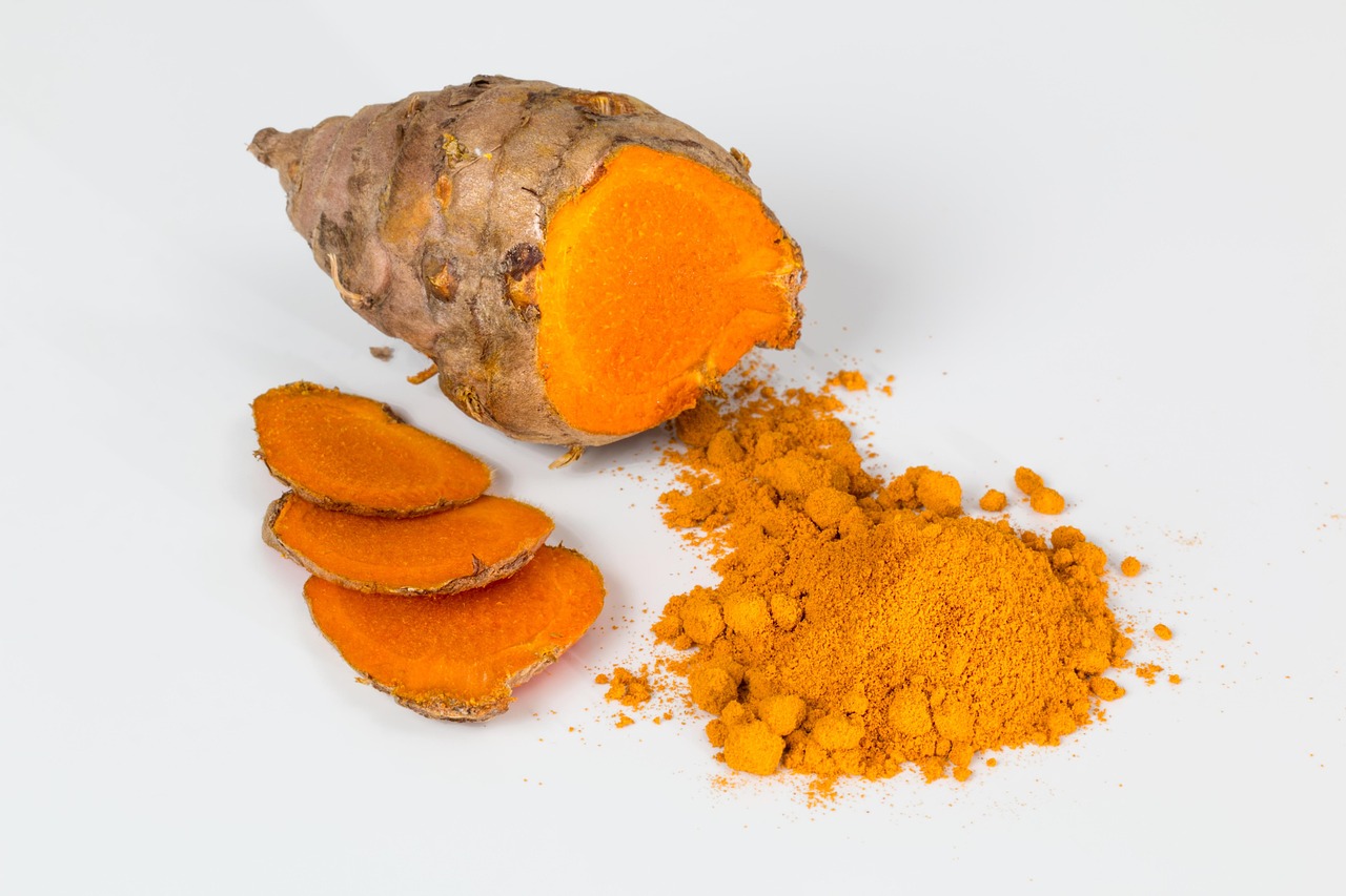 Turmeric 3251560 1280 (1)